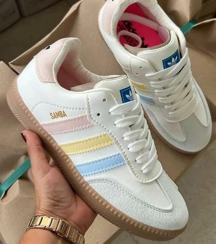 Tenis Adidas Samba Originales para Mujer – Elegancia y Confort en Cada Paso