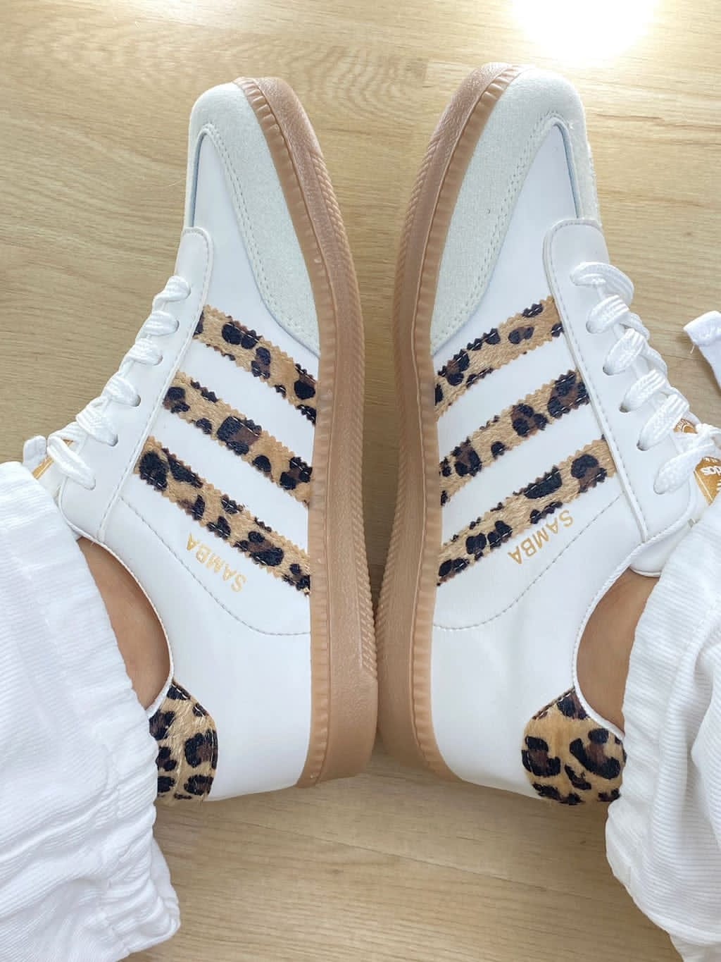 Tenis Adidas Samba Originales para Mujer – Elegancia y Confort en Cada Paso