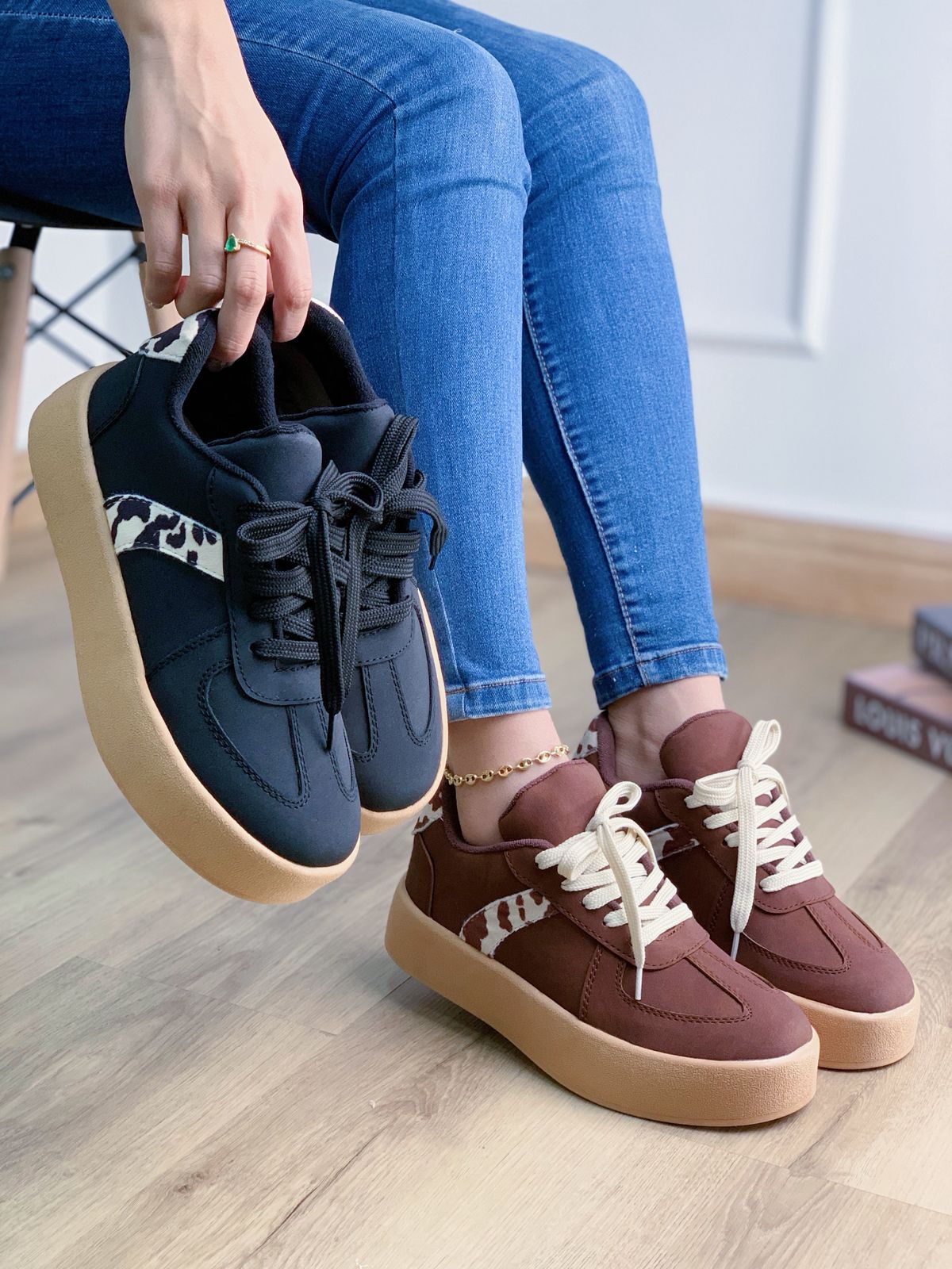 👟 Tenis Deportivo Mujer – Material Sintético Plata, Ligeros y con Plantilla Confort en Colombia