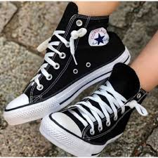 Bota Converse Clásica Negra Unisex – Estilo y Comodidad Todo el Día