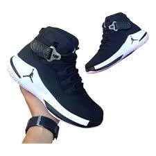 “Jordan 11 Unisex – Estilo Legendario y Comodidad Todo el Día”